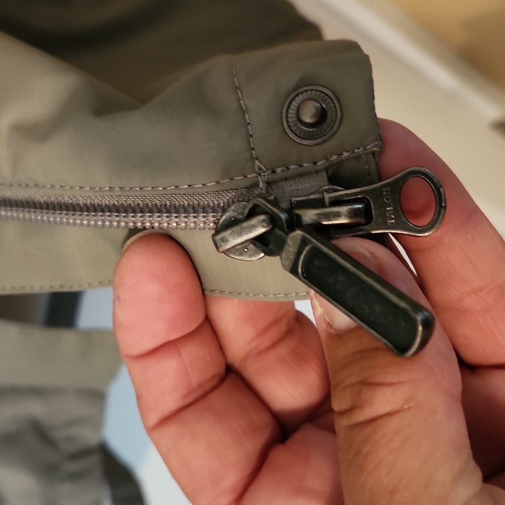 Rain jacket - Picture 6 of 7